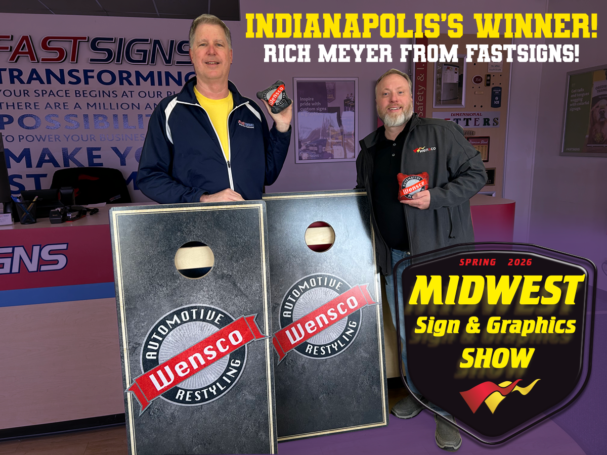 Cornhole-set Fastsigns Rich Meyer2